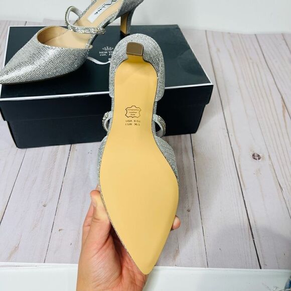 Nina Silver Sparkle Pointed Toe High Heels NIB - Picture 3 of 5